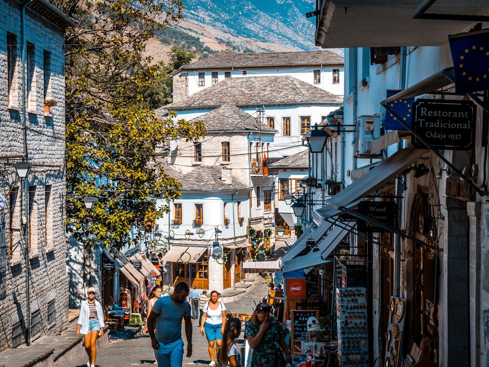 Gjirokaster-Tepelene- Liqeni i Viroit